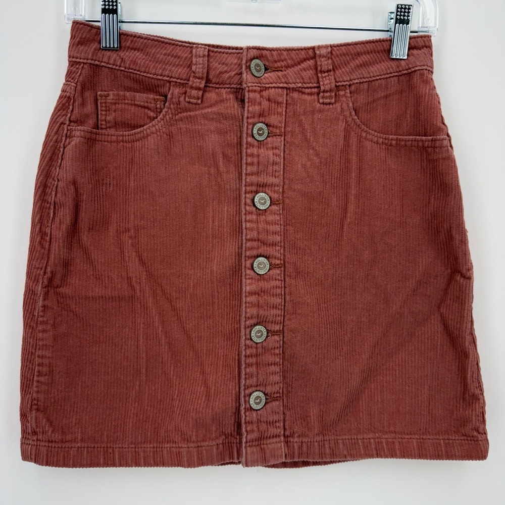 Hollister Ultra High-Rise Corduroy Button Front Mini Skirt Rust Red Size 3 W26
